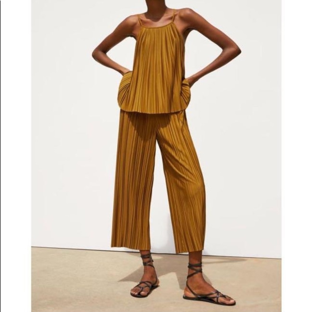 ZARA PLEATED GOLD TROUSERS PANTS BRAND NEW WITH TAGS SMALL